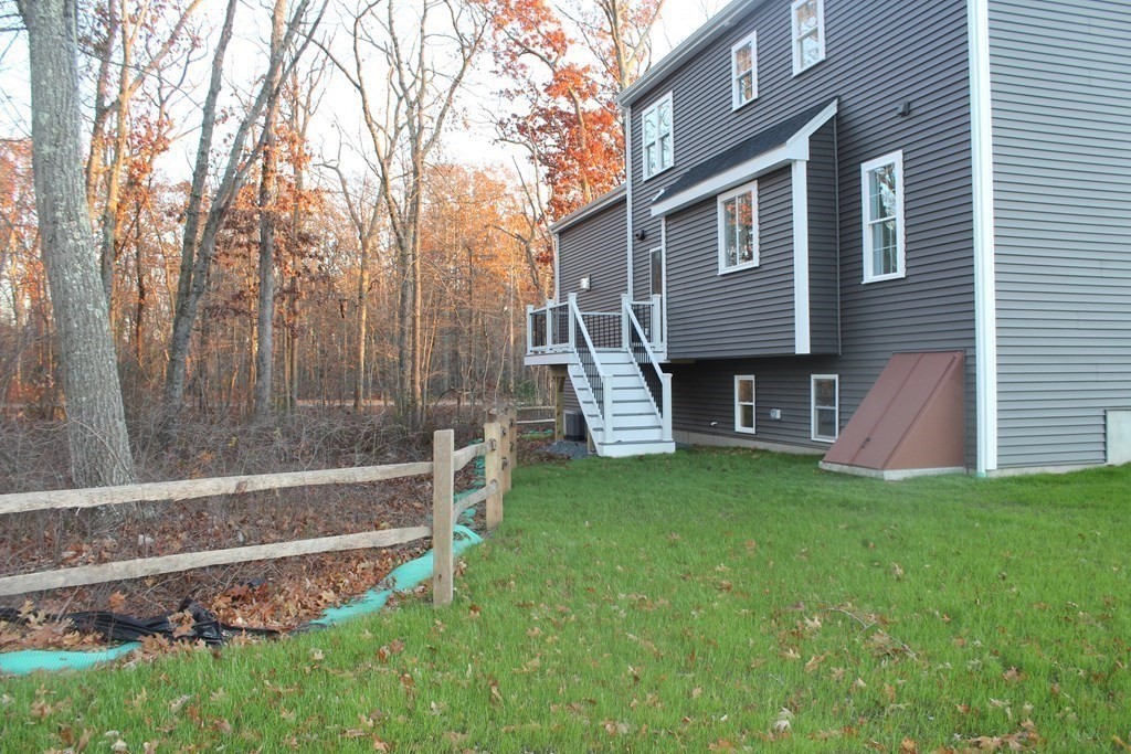 3 Georgia Rae Way Attleboro, MA 02703 - Photo 5 of 18 Gallery Image 5