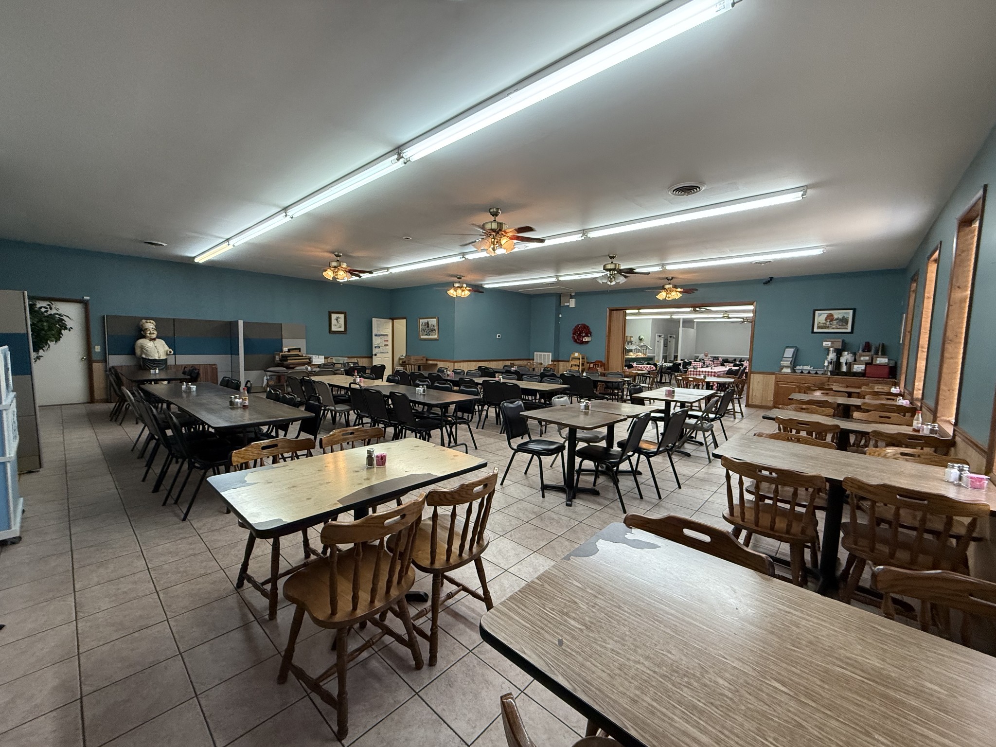 1331 Highway 100 Centerville, TN 37033 - Photo 16 of 26 a kitchen with lots of counter space and painting on the wall