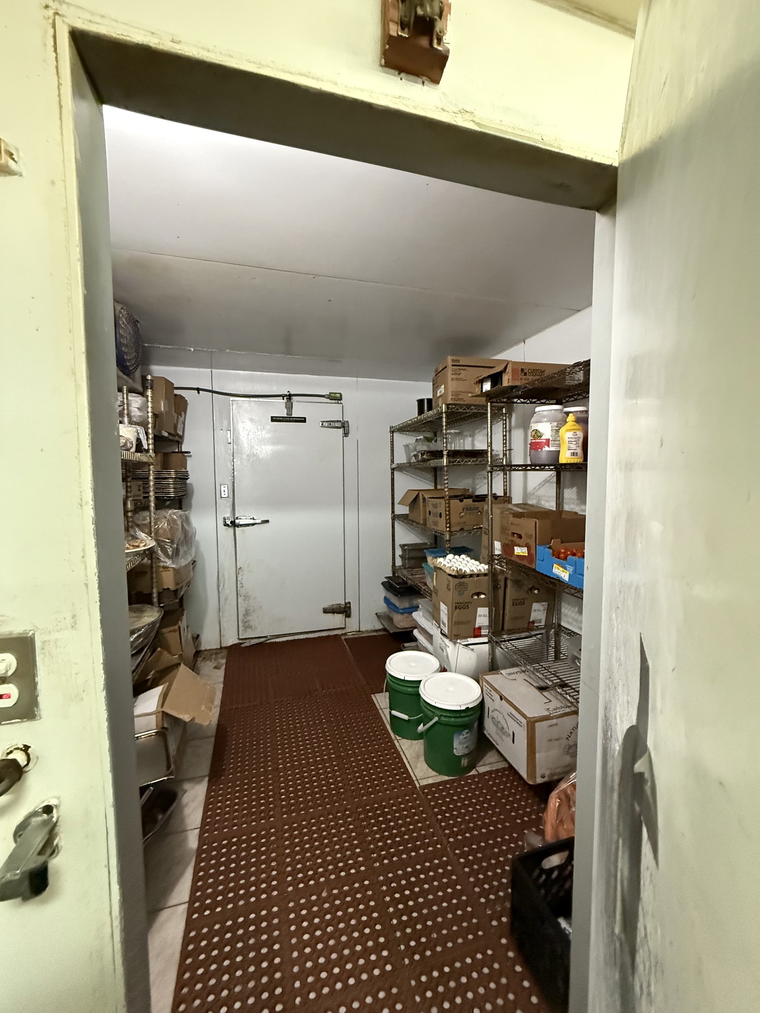 1331 Highway 100 Centerville, TN 37033 - Photo 18 of 26 a view of a closet area with furniture