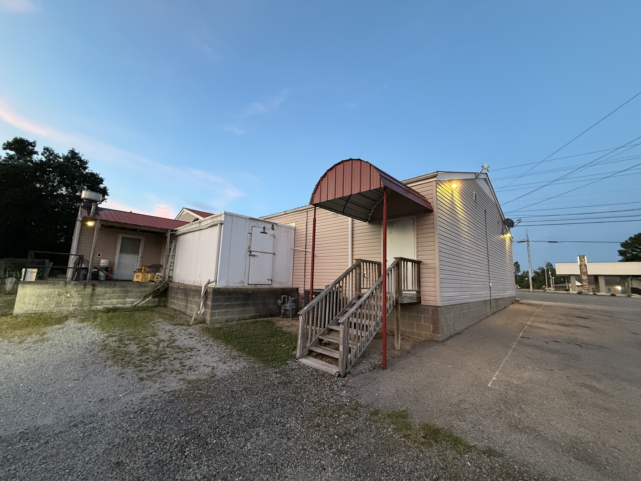1331 Highway 100 Centerville, TN 37033 - Photo 22 of 26 a view of a house with backyard