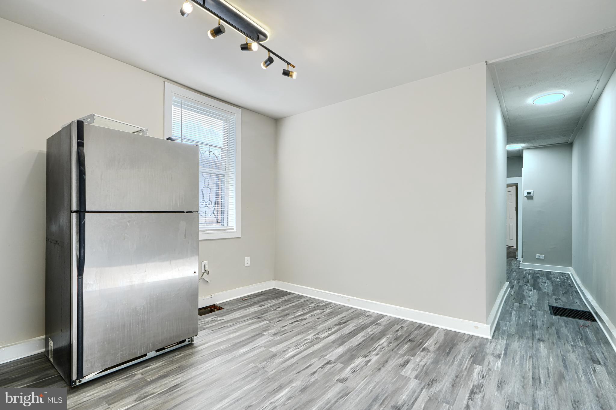 615 North Paca Street Baltimore, MD 21201 - Photo 8 of 12