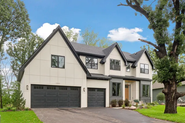 $1,799,000 | 10380 Mallard Drive, Victoria, MN 55318