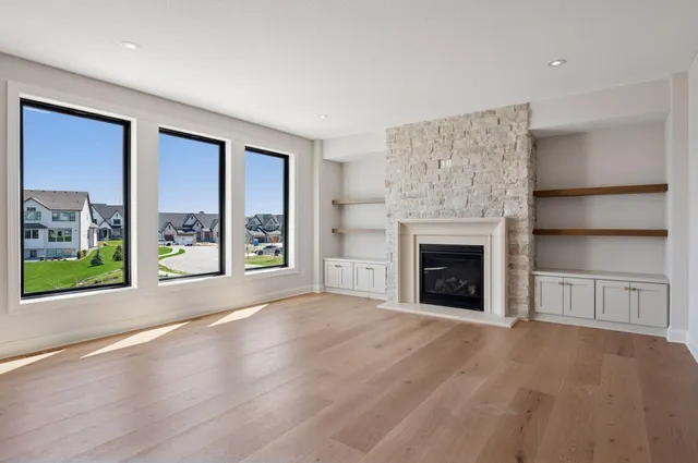 $1,799,000 | 10380 Mallard Drive, Victoria, MN 55318