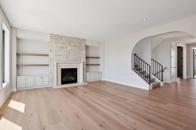 $1,799,000 | 10380 Mallard Drive, Victoria, MN 55318