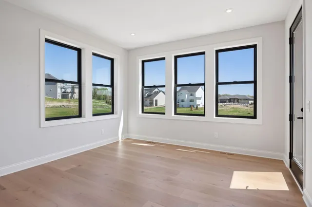 $1,799,000 | 10380 Mallard Drive, Victoria, MN 55318