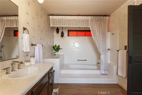 $1,299,000 | 880 Encanto Street, Corona, CA 92881
