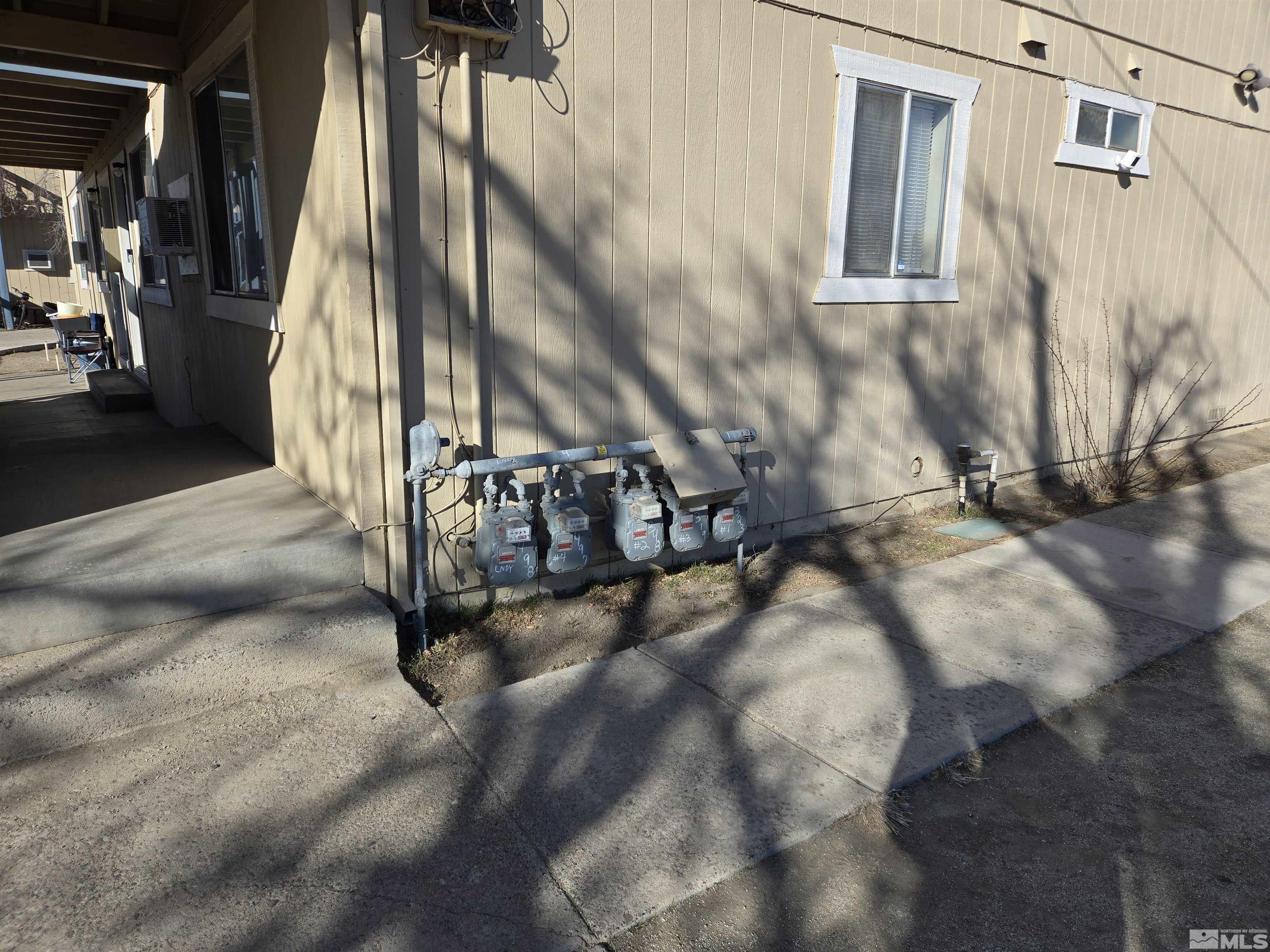 210 1st Street Fernley, NV 89408 - Photo 5 of 8