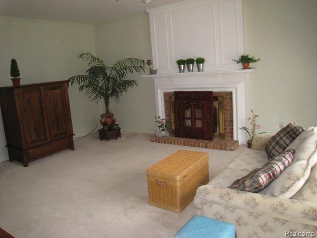 1686 Hillcrest Drive Rochester Hills, MI 48306 - Photo 9 of 18