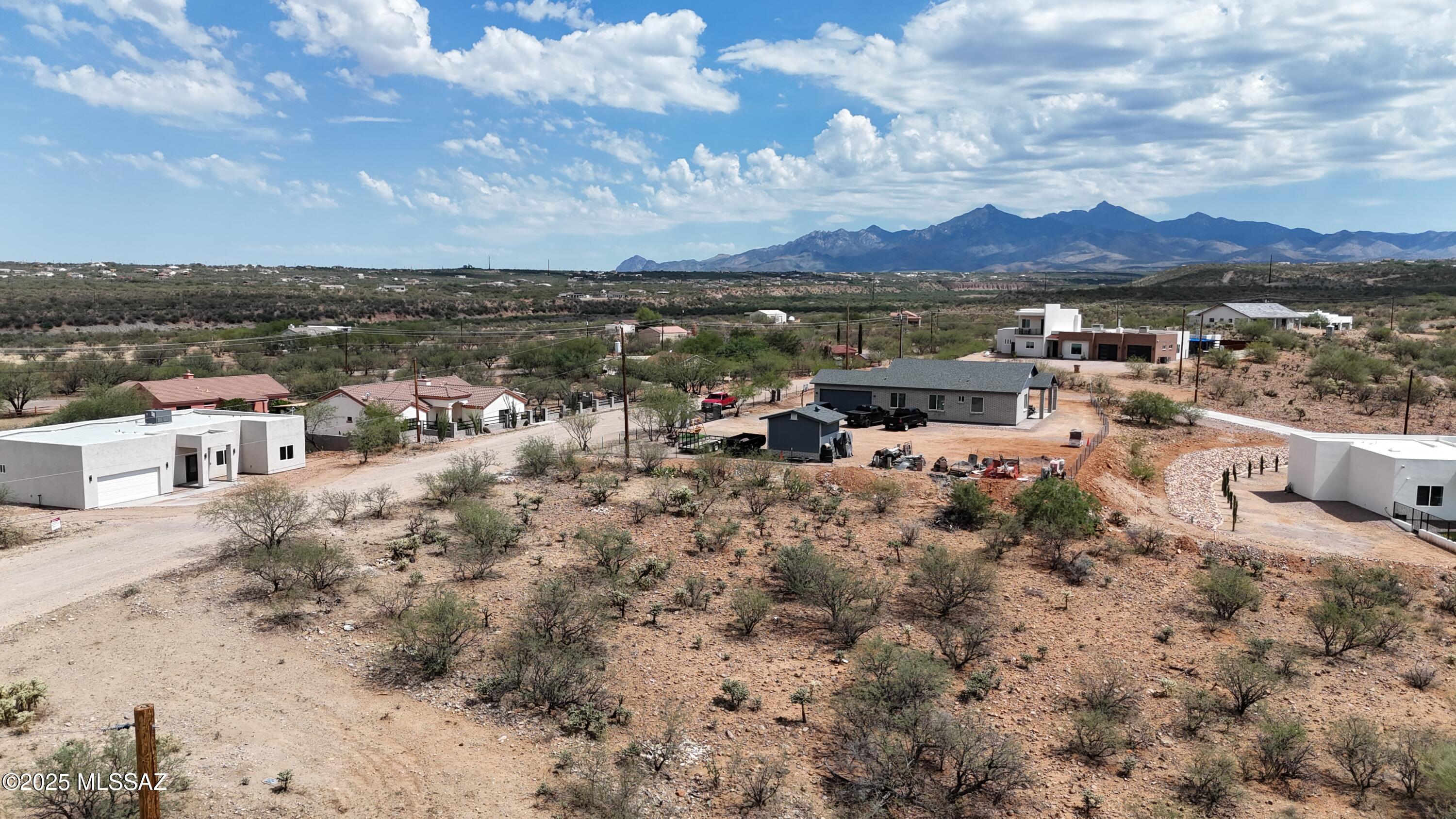 1716 Circulo Bahia, Unit 34 Rio Rico, AZ 85648 - Photo 3 of 10