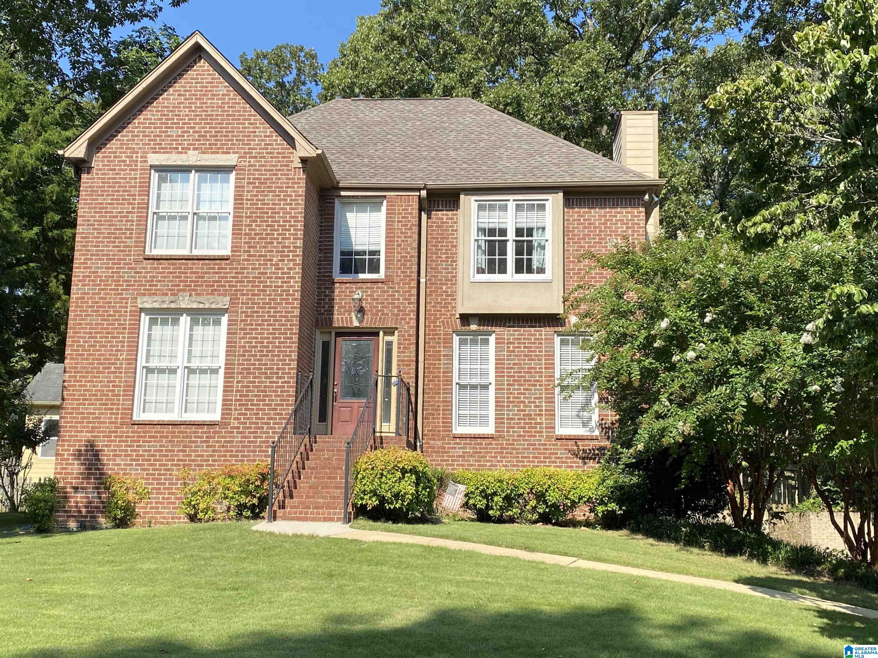 112 Wagon Trail Alabaster, AL 35007 - Photo 1 of 17