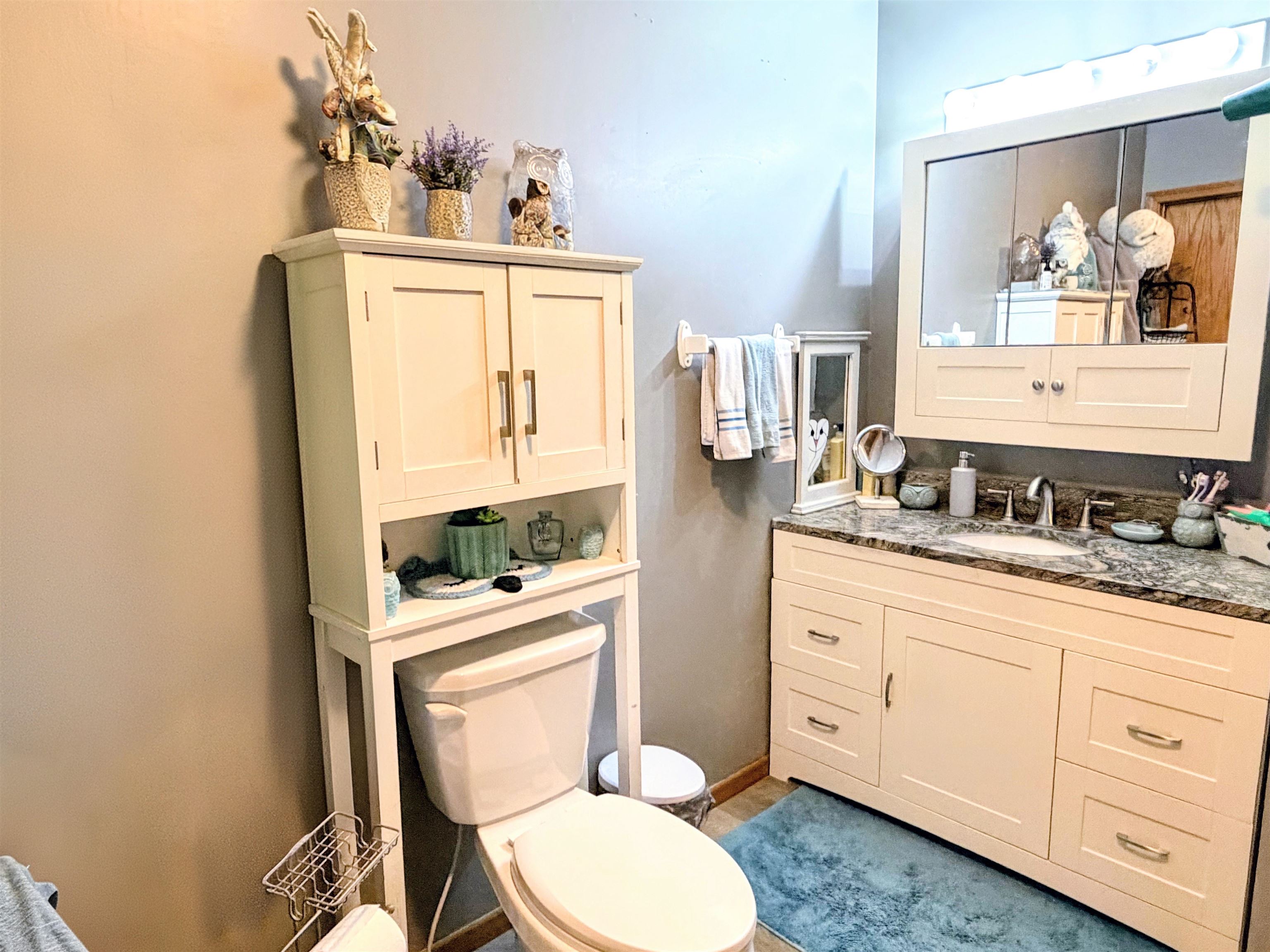 211 South Prairie Street Prairie du Chien, WI 53821 - Photo 25 of 39