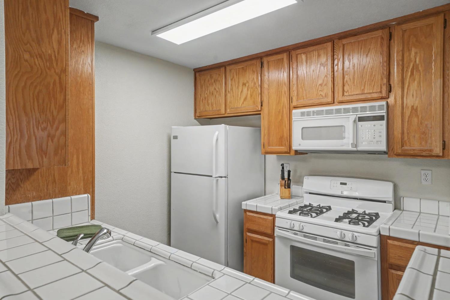 8020 Walerga Road, Unit 1111 Antelope, CA 95843 - Photo 13 of 43