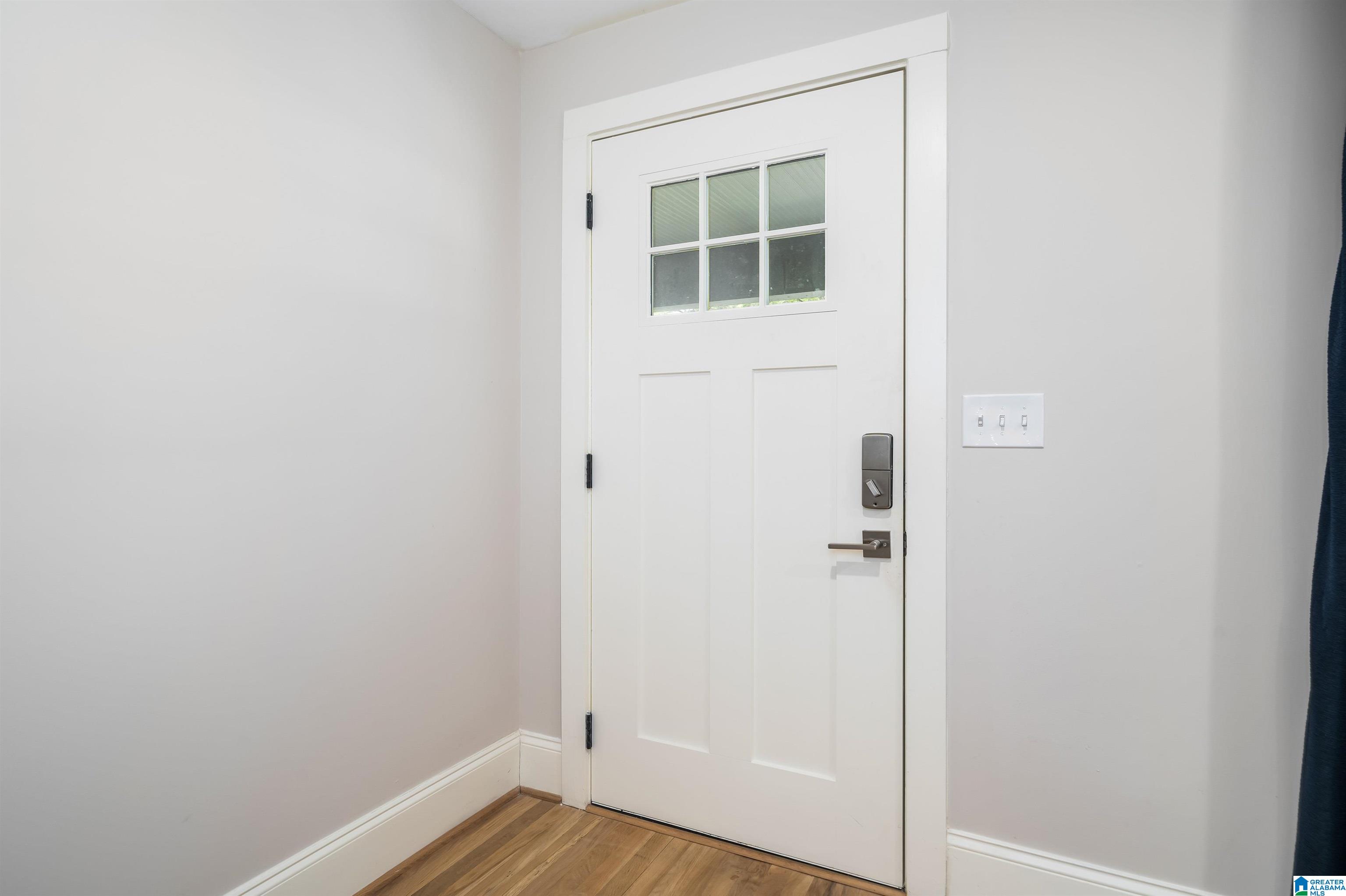313 Cole Street Birmingham, AL 35210 - Photo 6 of 27