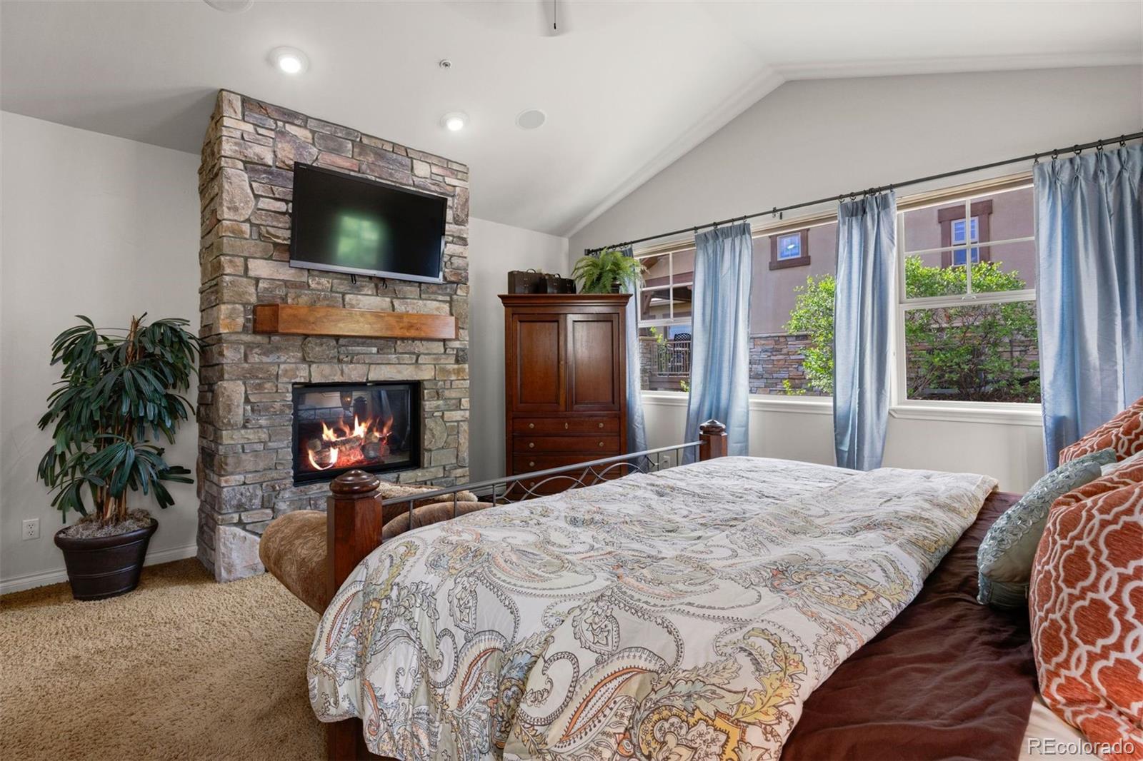 4366 Chateau Ridge Lane Castle Rock, CO 80108 - Photo 31 of 50 Gallery Image 31