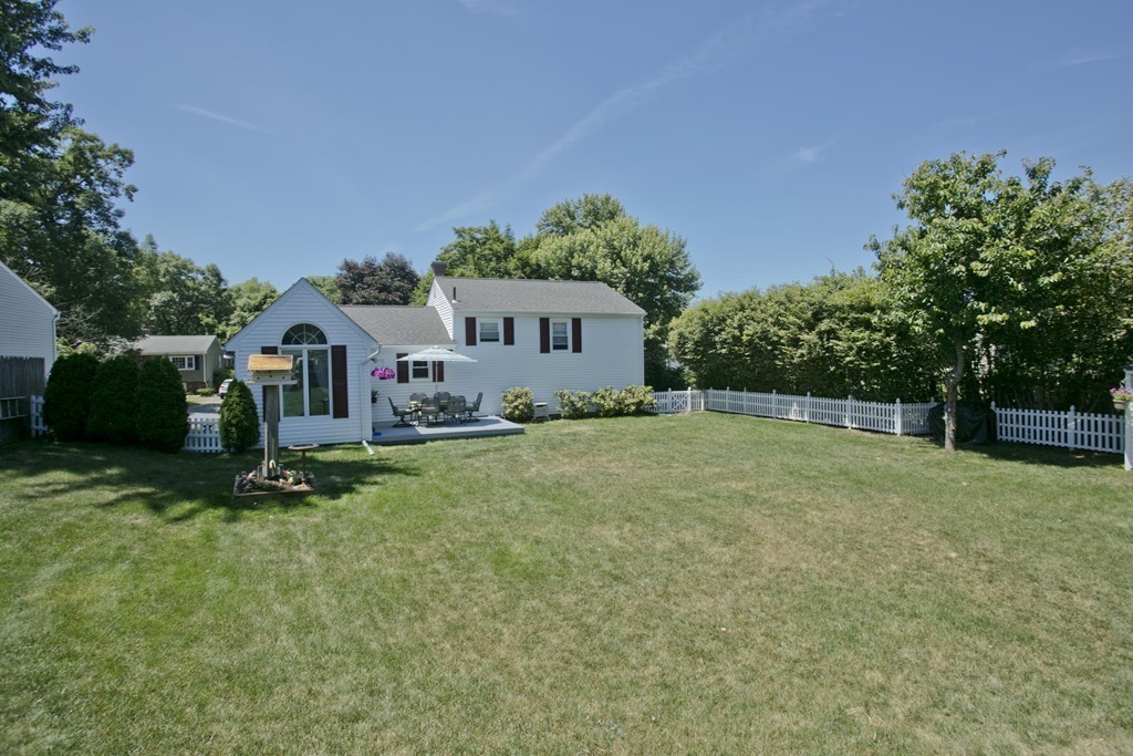 15 East Drumlin Road Springfield, MA 01108 - Photo 29 of 30