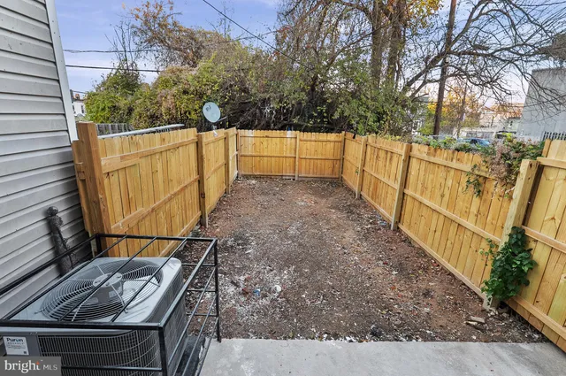 $389,000 | 323 North Stricker Street, Baltimore, MD 21223