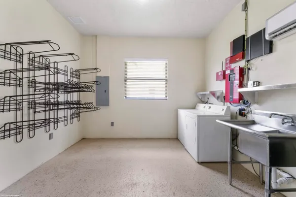 $175,000 | 14965 Oatland Court, Wellington, FL 33414
