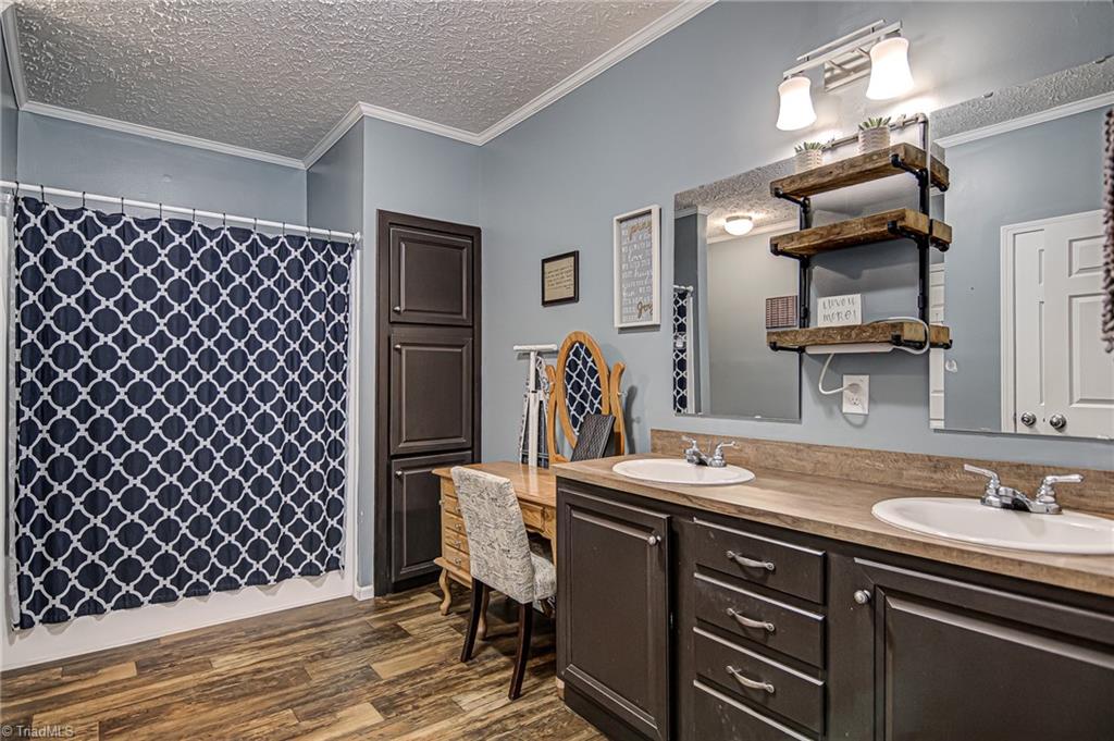 2766 Boones Cave Road Lexington, NC 27295 - Photo 12 of 29 Gallery Image 12