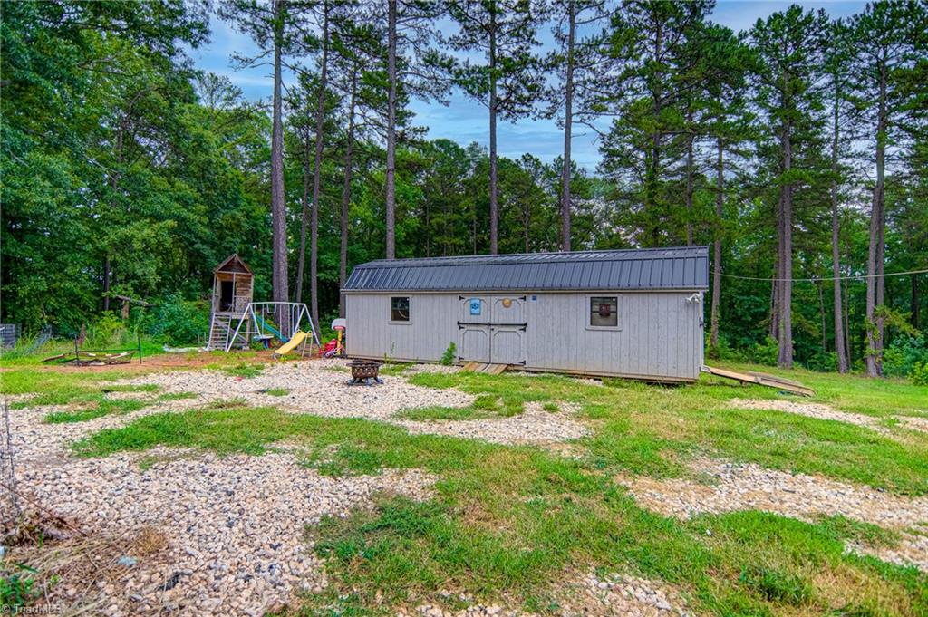 2766 Boones Cave Road Lexington, NC 27295 - Photo 25 of 29 Gallery Image 25