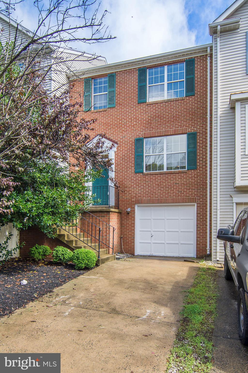 306 Crossing Road Fredericksburg, VA 22406 - Photo 1 of 30 Gallery Image 1