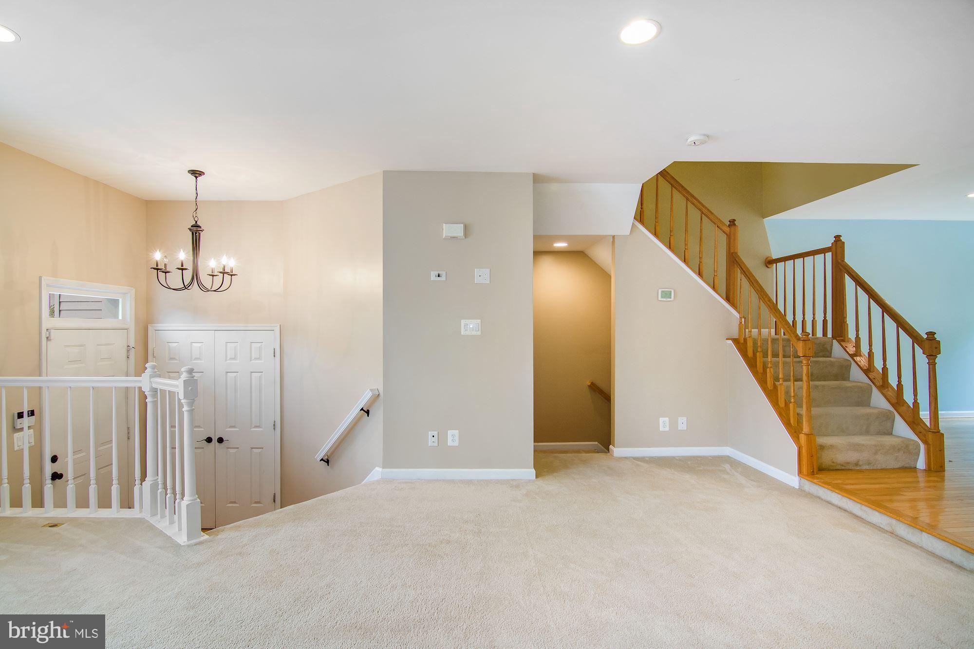 306 Crossing Road Fredericksburg, VA 22406 - Photo 6 of 30 Gallery Image 6