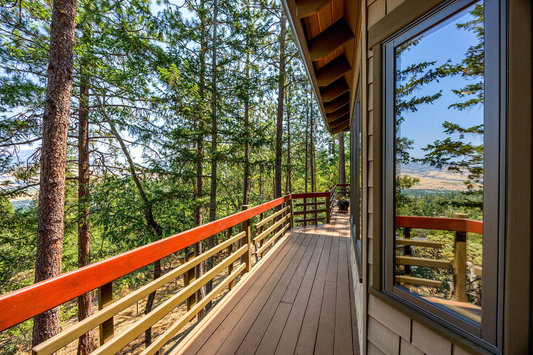375 Ashland Loop Road Ashland, OR 97520 - Photo 57 of 64 ApxALR (15)