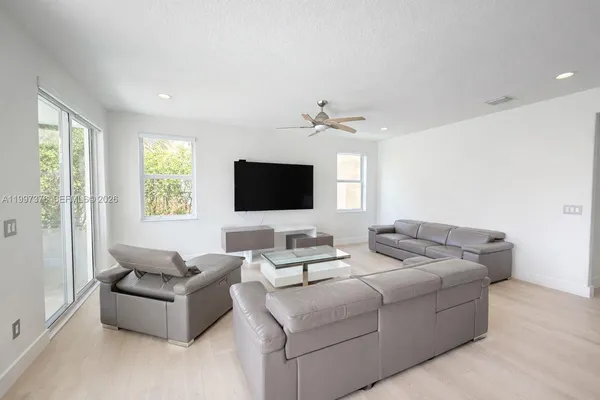 $6,500 | 3821 Southwest 167th Avenue, Miramar, FL 33027