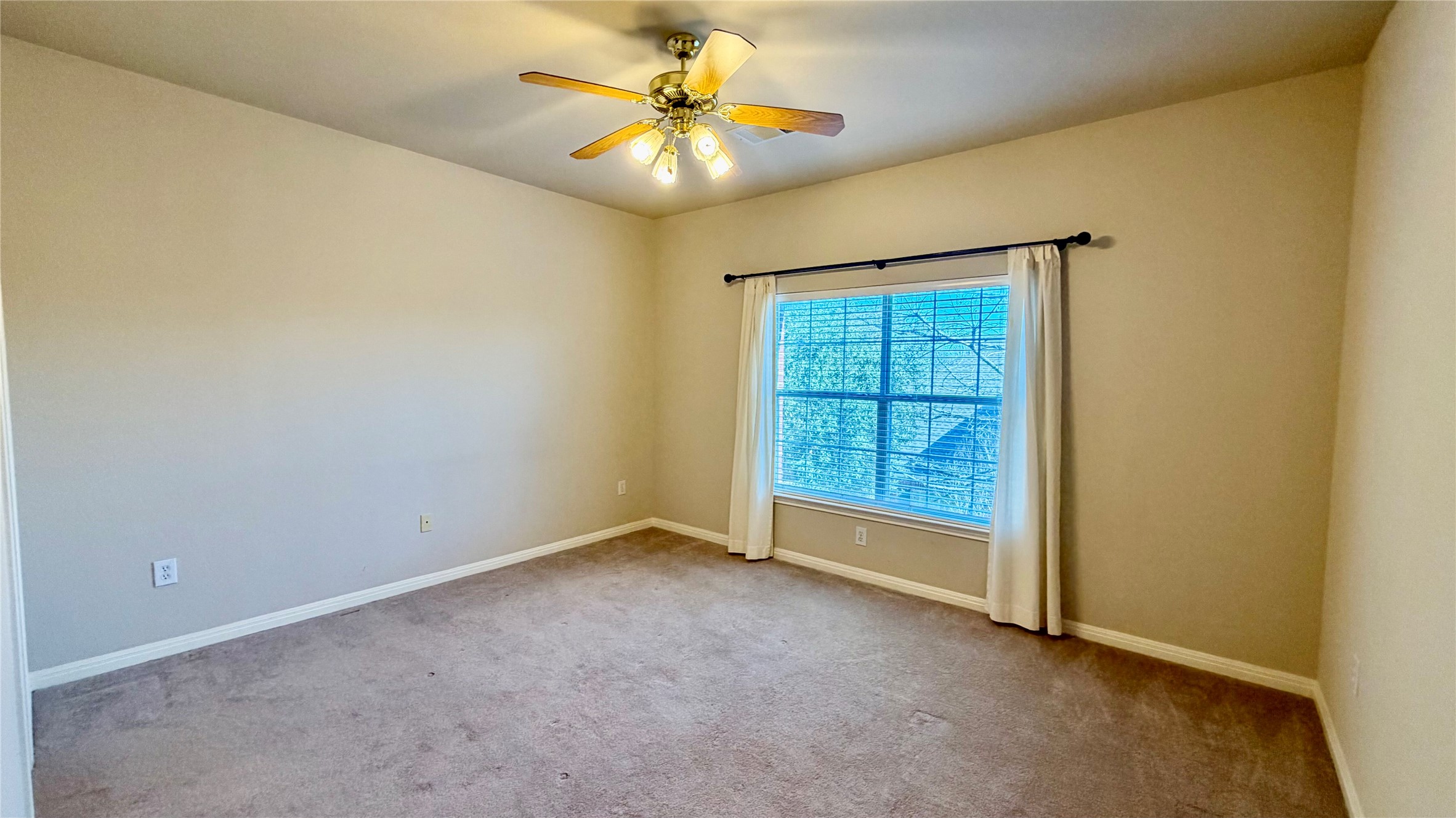 5515 Davis Lane, Unit 82 Austin, TX 78749 - Photo 18 of 28 View of one of two second floor bedrooms with en suite bath and walk-in closet.