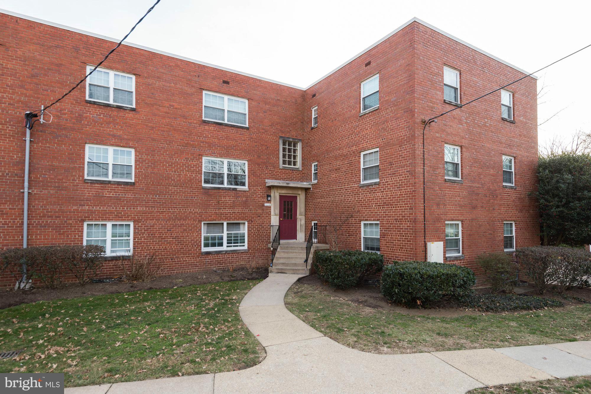 5216 8th Road South, Unit 2 Arlington, VA 22204 - Photo 1 of 19 Exterior (Front)