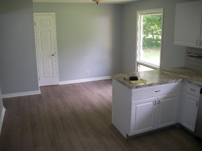 4050 Flajole Road Midland, MI 48642 - Photo 7 of 21