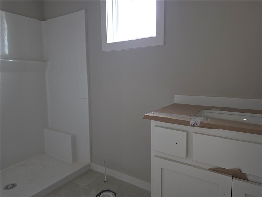 4941 146th Street Basehor, KS 66007 - Photo 11 of 64