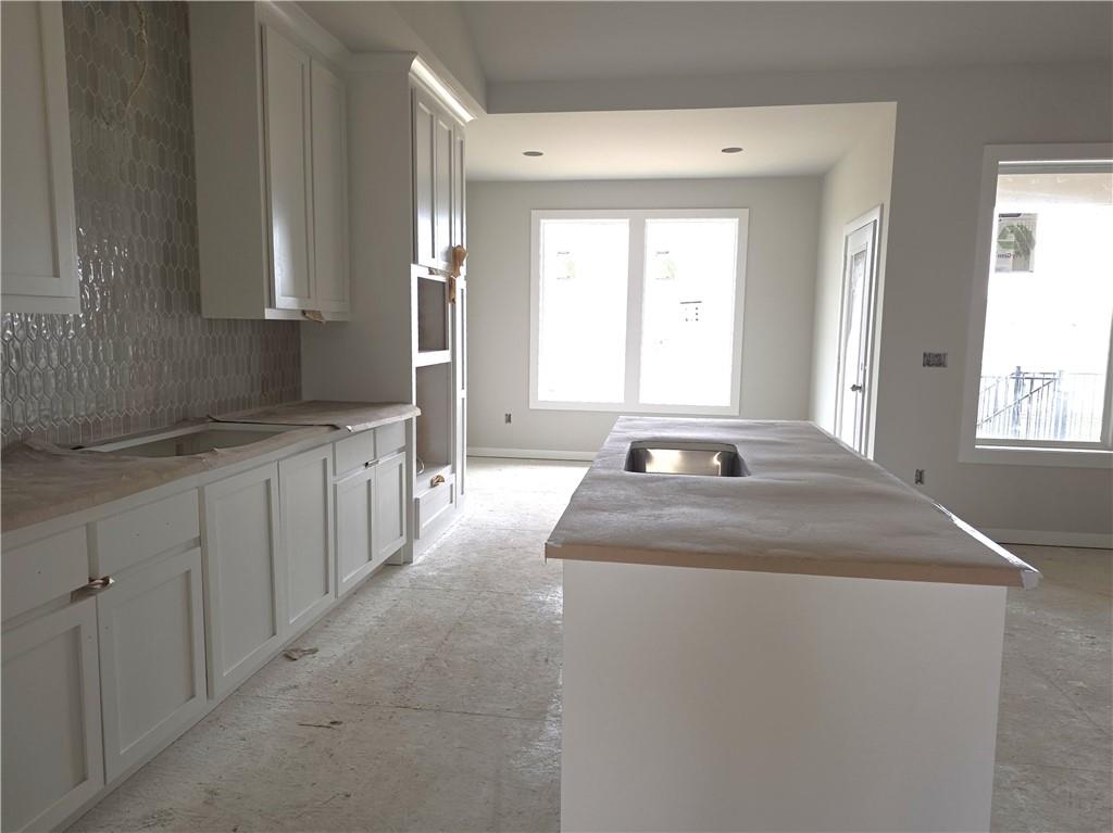 4941 146th Street Basehor, KS 66007 - Photo 8 of 64
