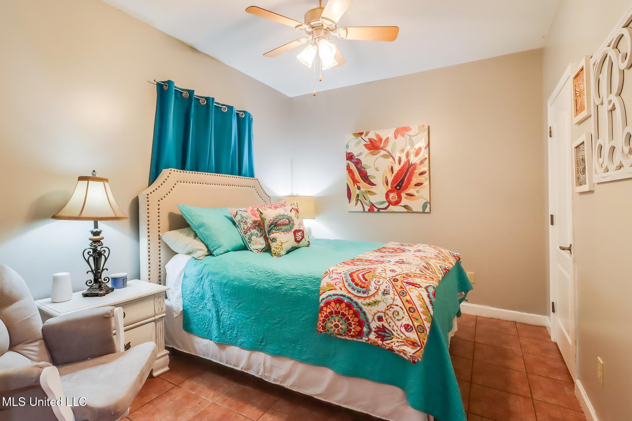 3518 River Bluff Road D'Iberville, MS 39540 - Photo 26 of 38 3518 RBluff Bedrm1