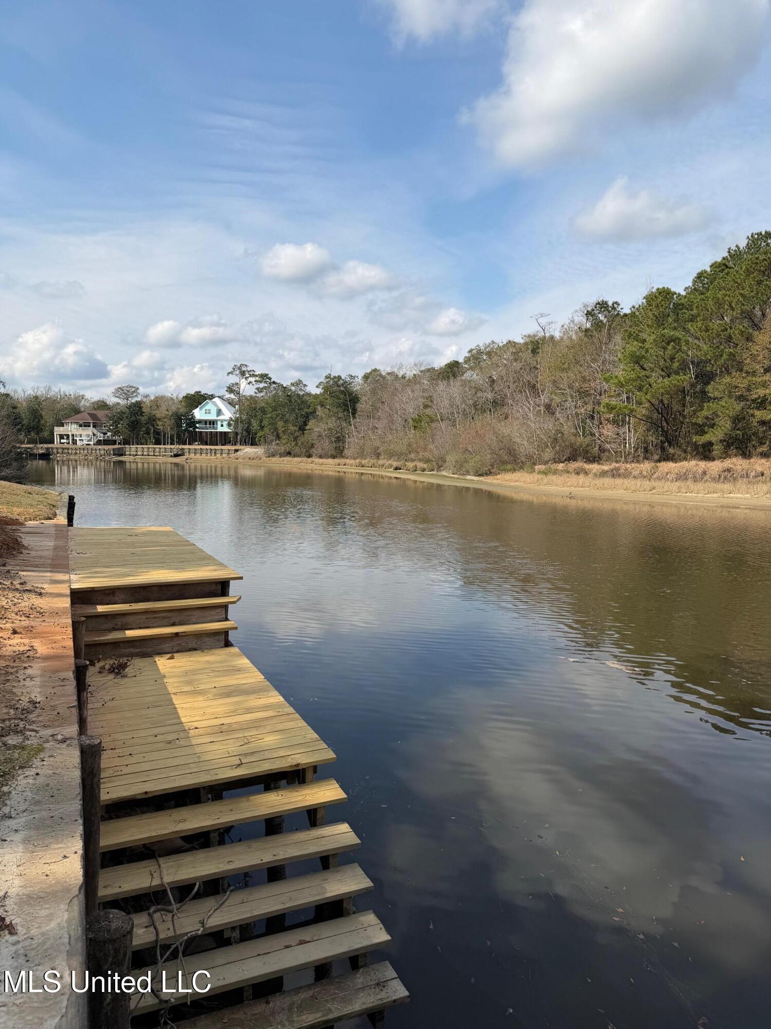 3518 River Bluff Road D'Iberville, MS 39540 - Photo 36 of 38 3518RBluff deck stairs