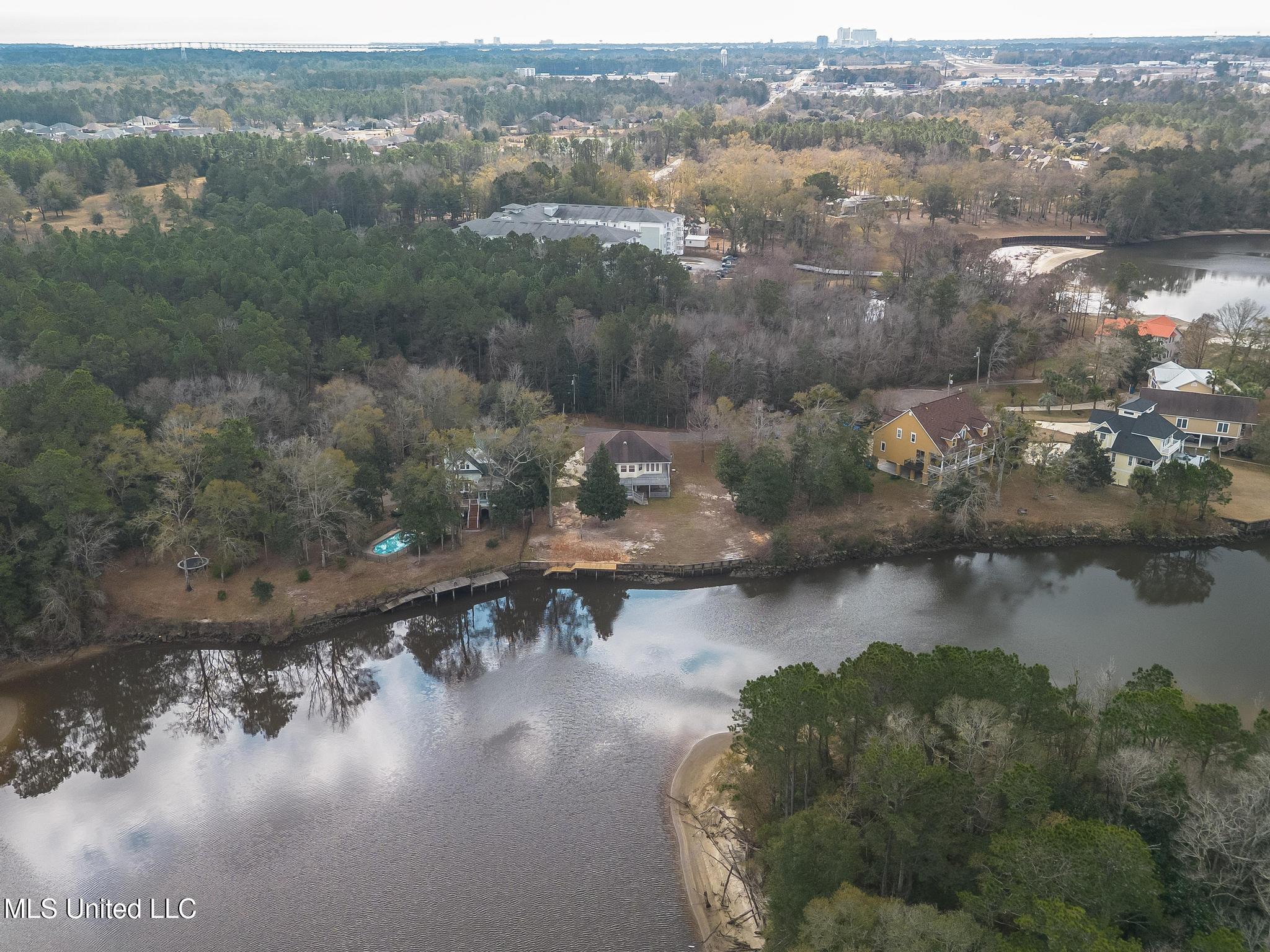 3518 River Bluff Road D'Iberville, MS 39540 - Photo 6 of 38 3518 RBluff ariel5
