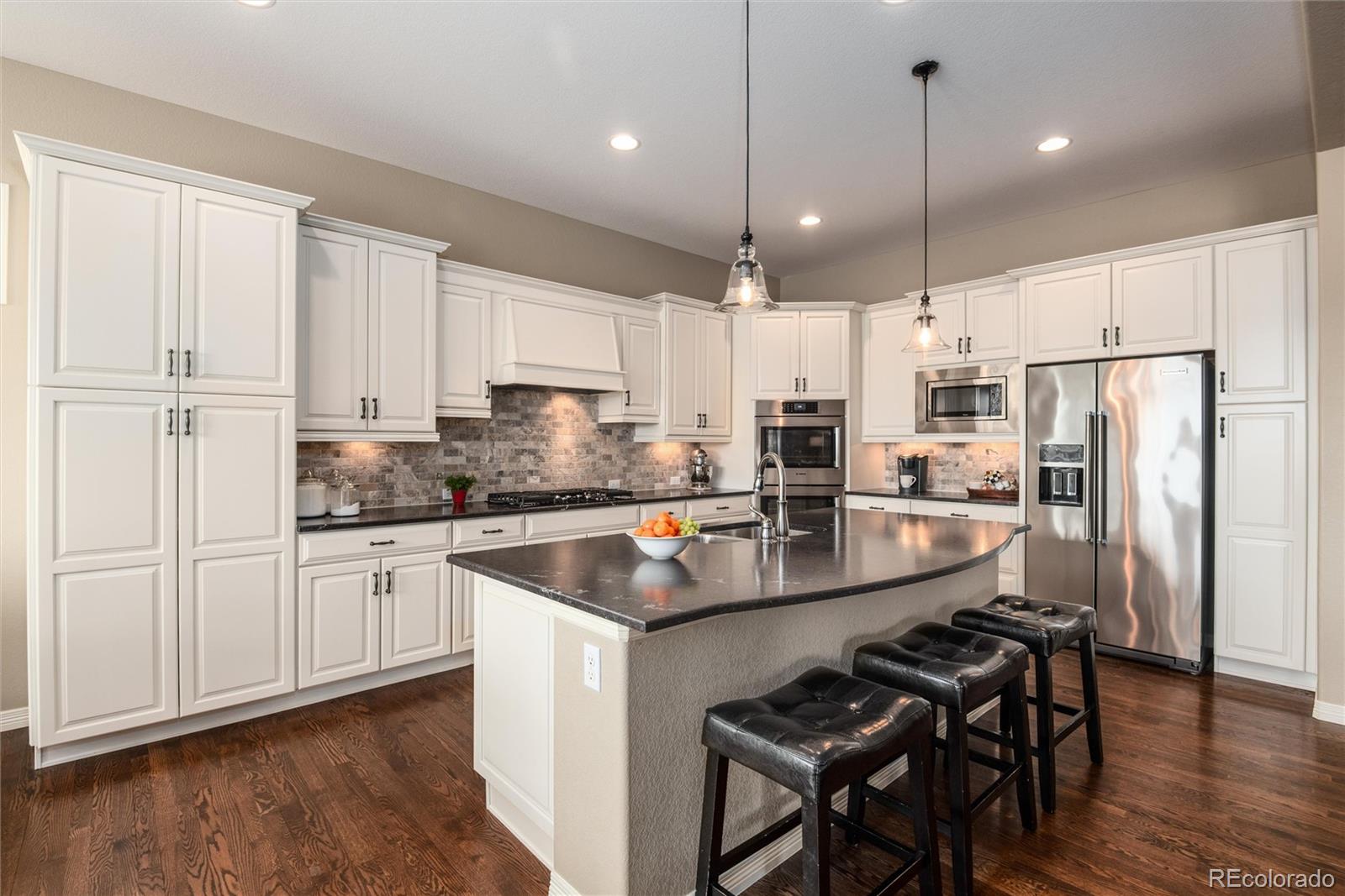 634 Hiddenbrook Court Highlands Ranch, CO 80126 - Photo 15 of 48 Gallery Image 15