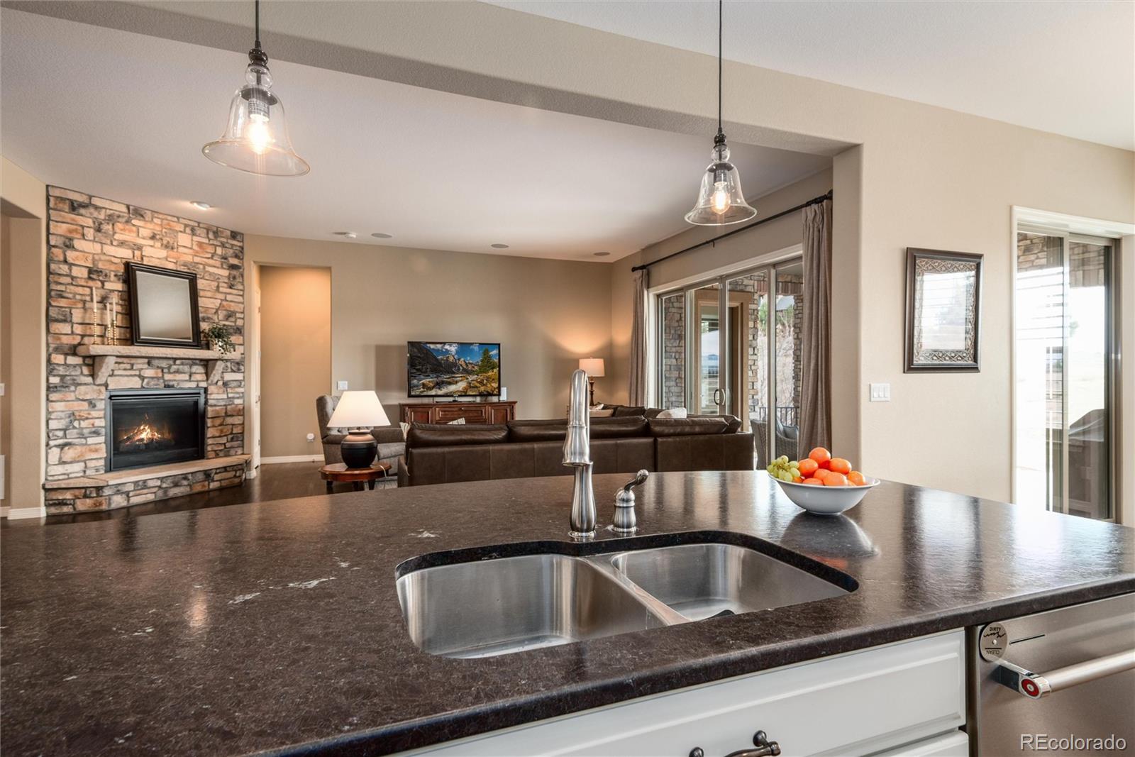 634 Hiddenbrook Court Highlands Ranch, CO 80126 - Photo 19 of 48 Gallery Image 19
