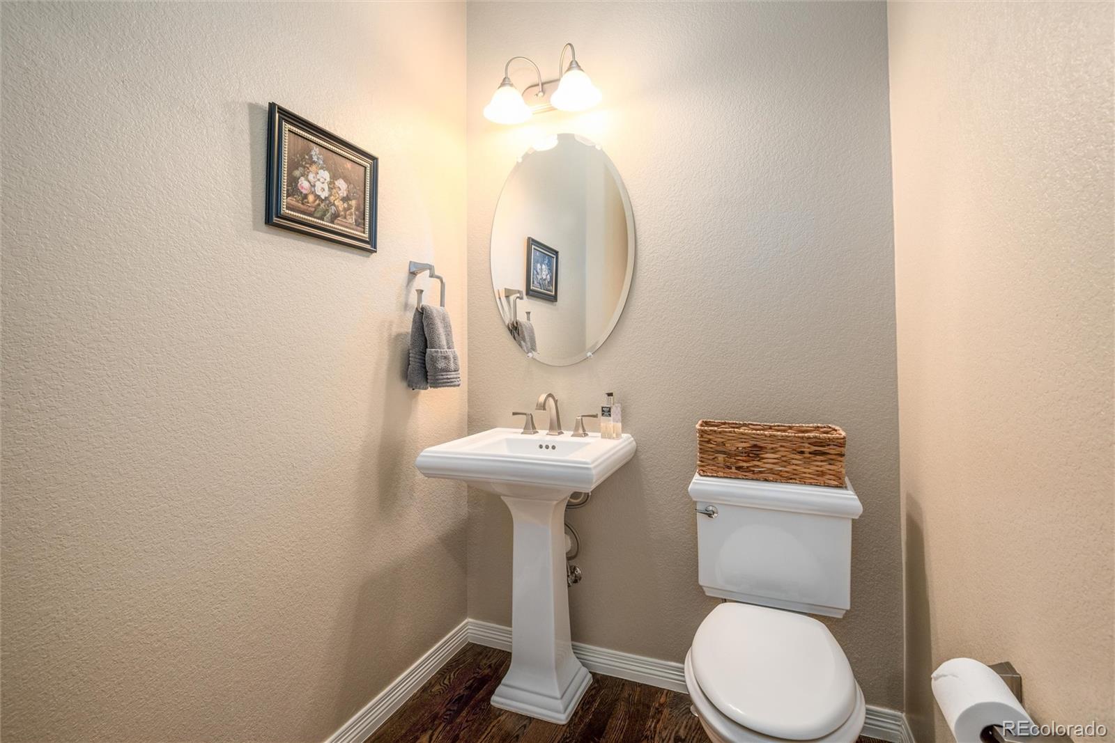 634 Hiddenbrook Court Highlands Ranch, CO 80126 - Photo 26 of 48 Gallery Image 26