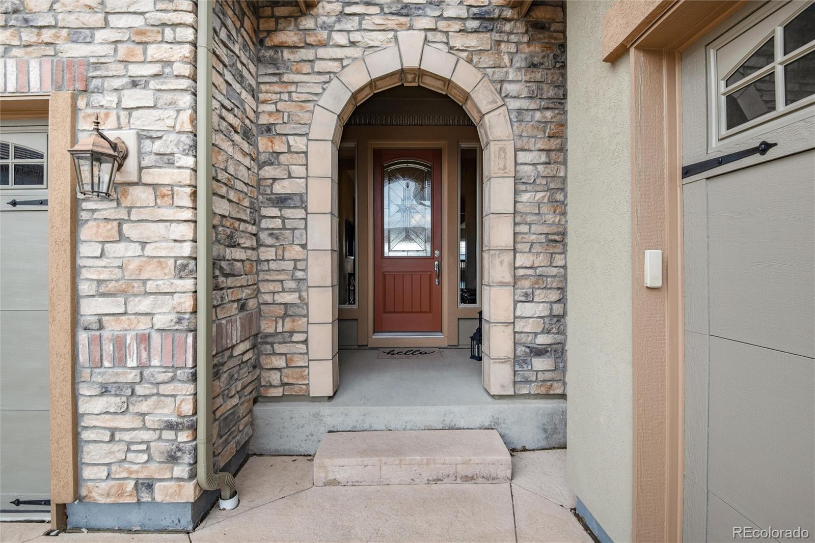 634 Hiddenbrook Court Highlands Ranch, CO 80126 - Photo 3 of 48 Gallery Image 3
