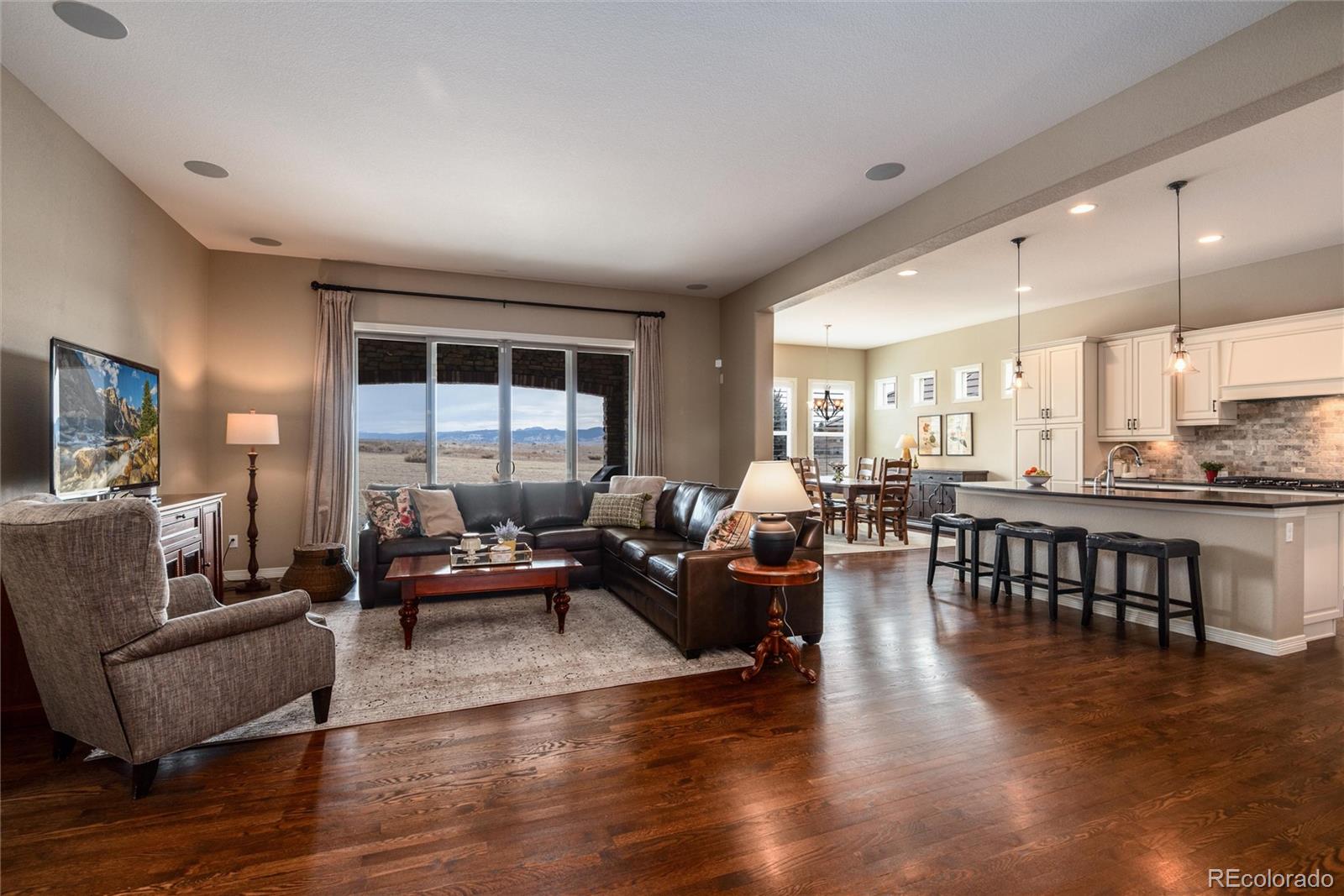 634 Hiddenbrook Court Highlands Ranch, CO 80126 - Photo 7 of 48 Gallery Image 7