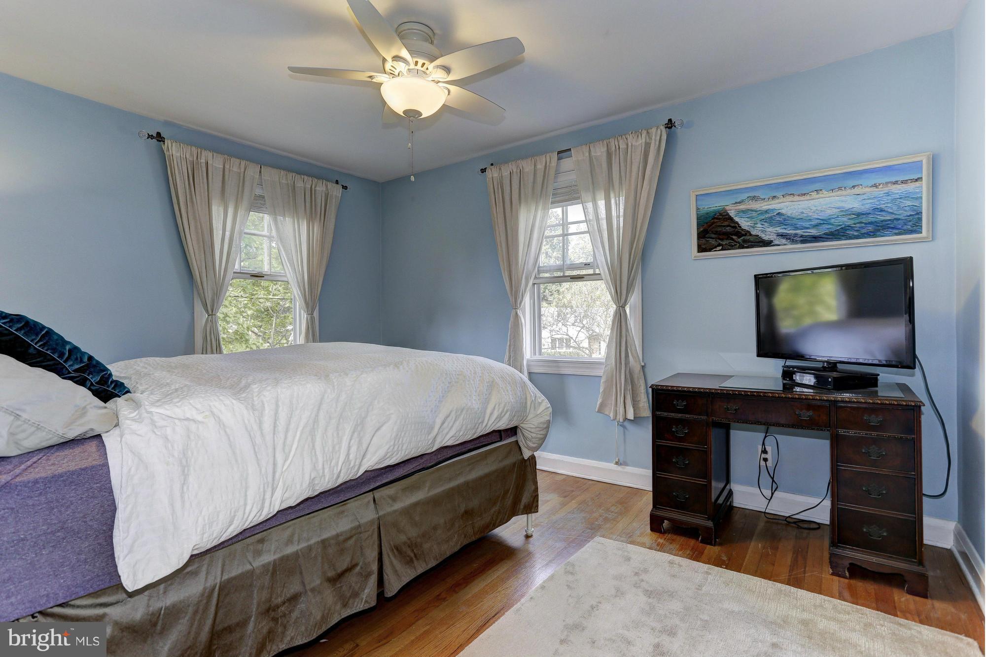 907 Weatherbee Road Towson, MD 21286 - Photo 20 of 30 Bedroom 2