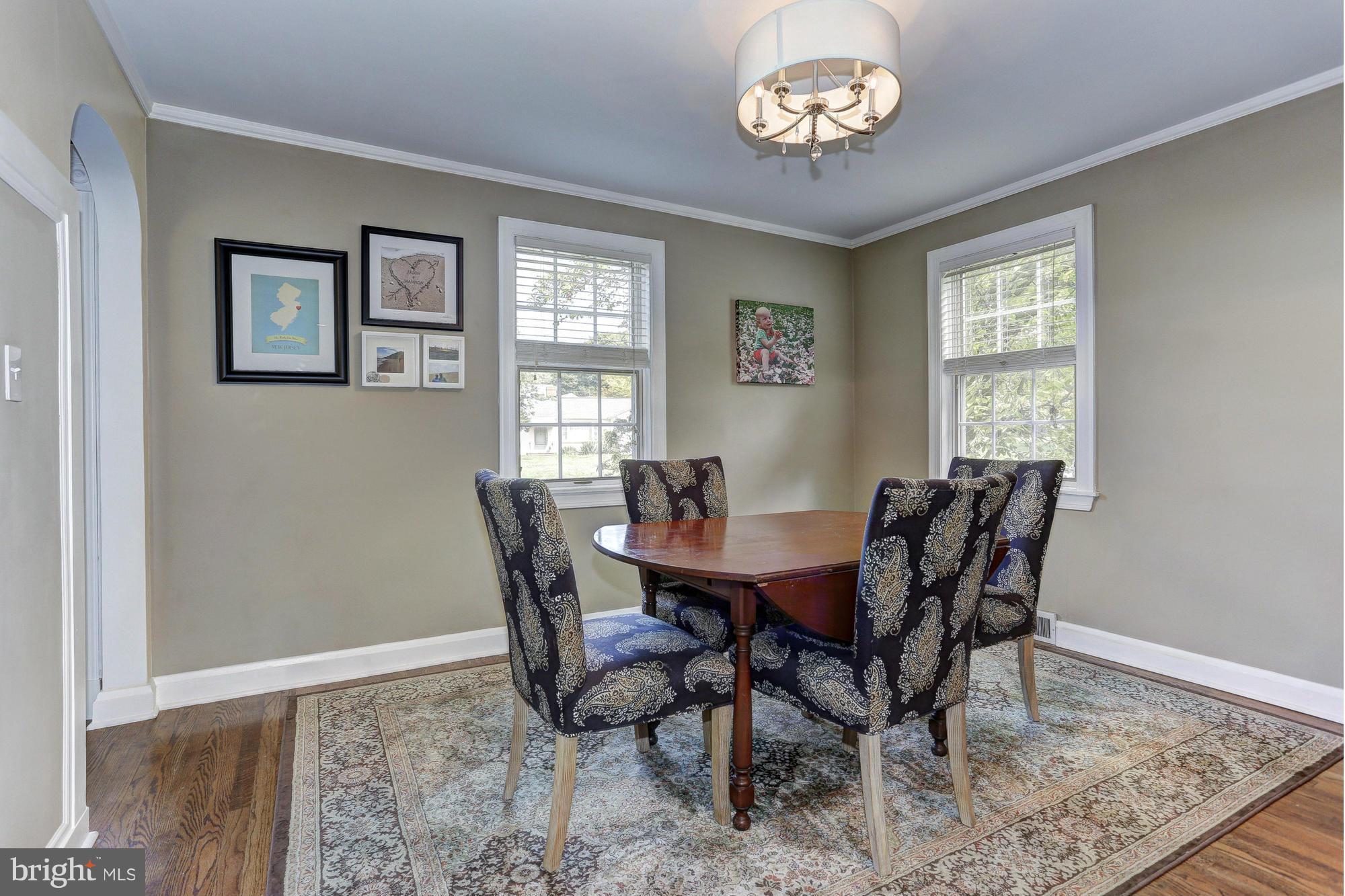 907 Weatherbee Road Towson, MD 21286 - Photo 10 of 30 Dining Room as viewed from kitchen.