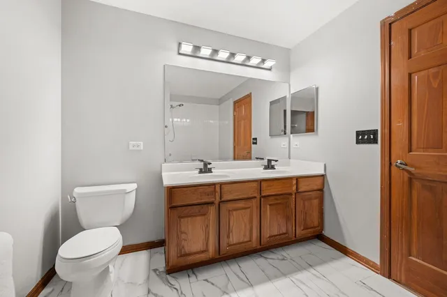 $499,900 | 2673 Wydown Lane, Aurora, IL 60502