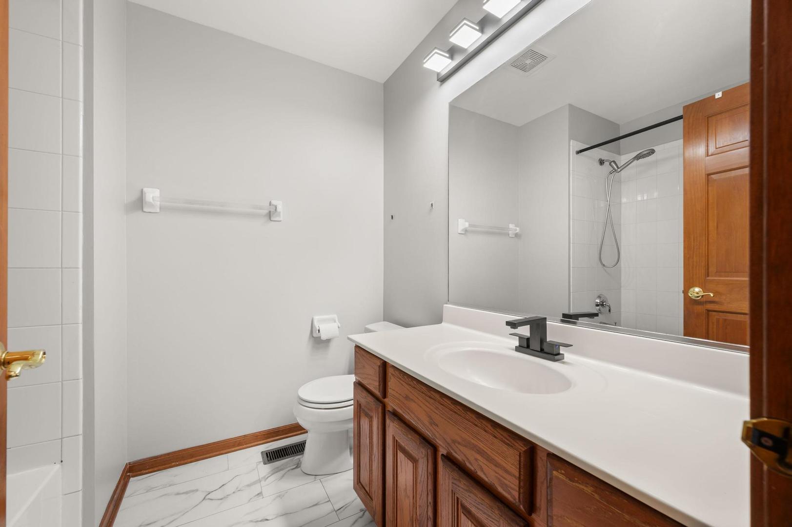 2673 Wydown Lane Aurora, IL 60502 - Photo 20 of 31