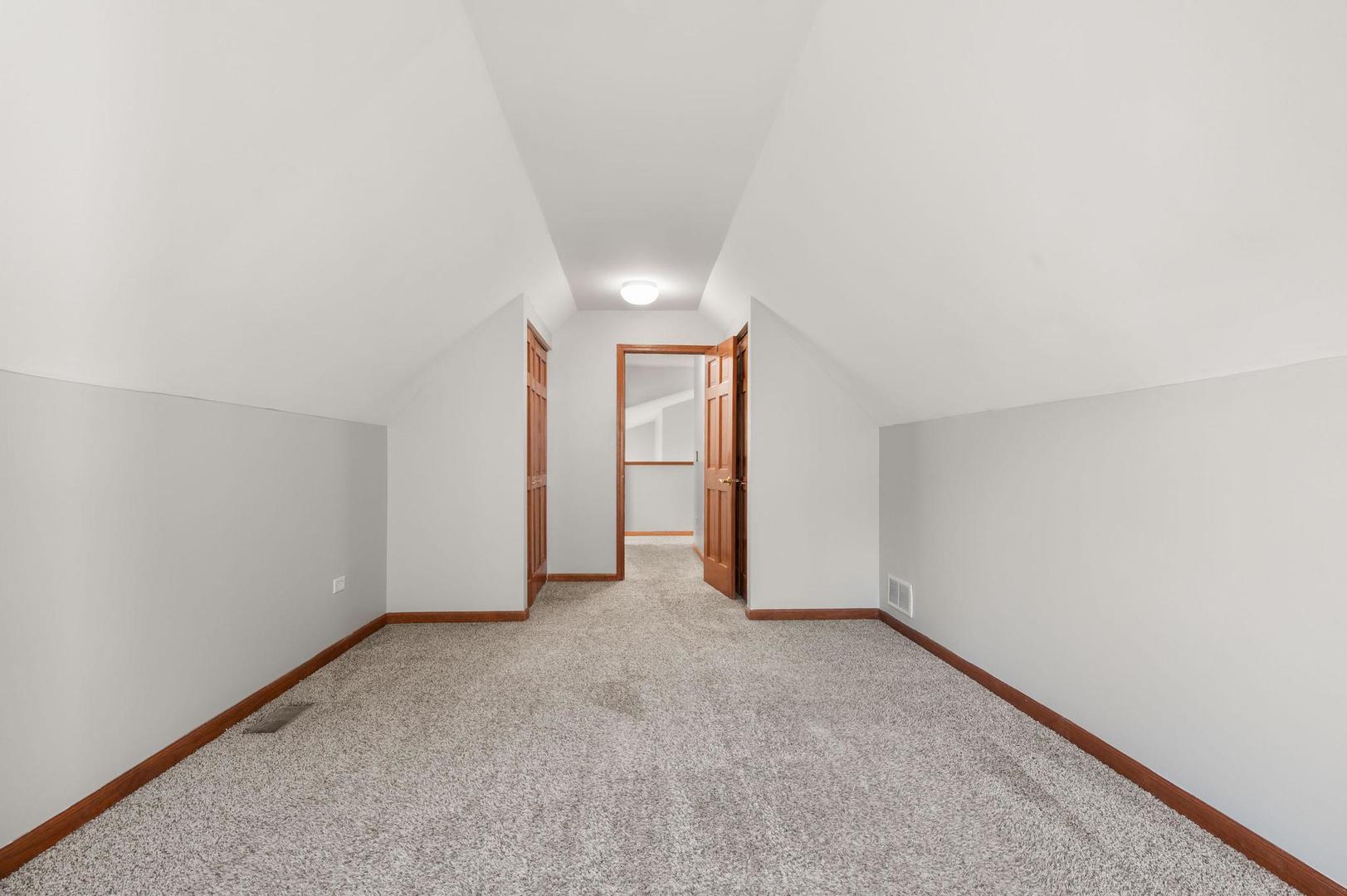 2673 Wydown Lane Aurora, IL 60502 - Photo 22 of 31