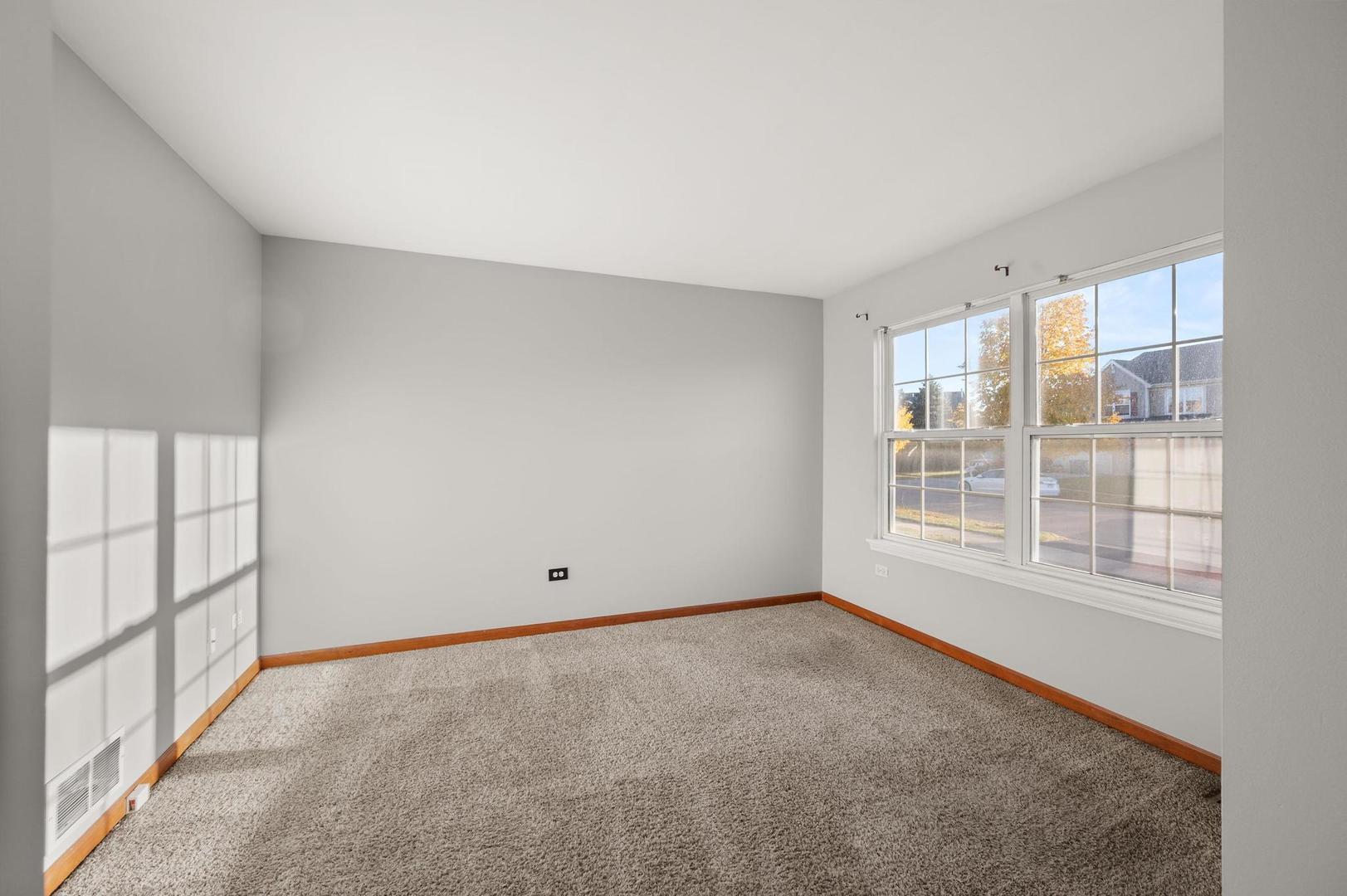 2673 Wydown Lane Aurora, IL 60502 - Photo 4 of 31