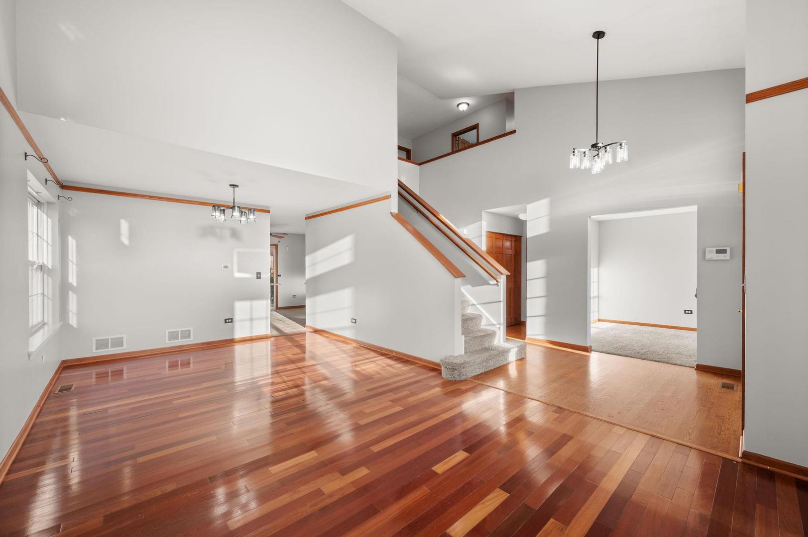 2673 Wydown Lane Aurora, IL 60502 - Photo 5 of 31