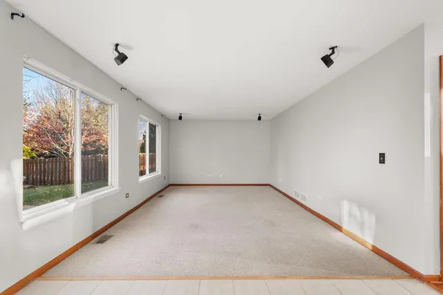 $499,900 | 2673 Wydown Lane, Aurora, IL 60502