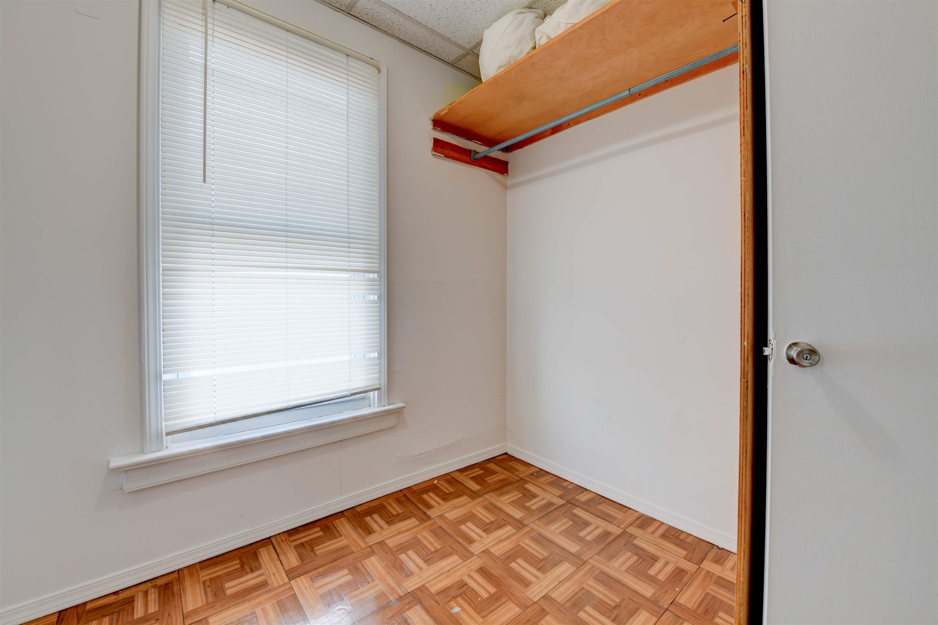 625 Harrison Avenue, Unit 2 Harrison, NJ 07029 - Photo 16 of 25 a view of a room that has a window in it