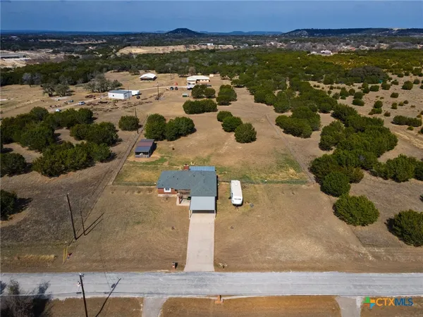 $345,000 | 554 County Road 4707, Kempner, TX 76539